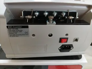 Contador de Billetes Profesional con Detector