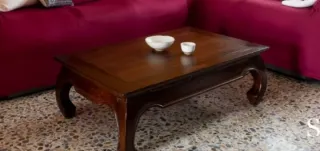 Mesita de salón de madera