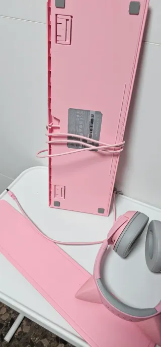 Lote Razer Rosa: Teclado y Auriculares