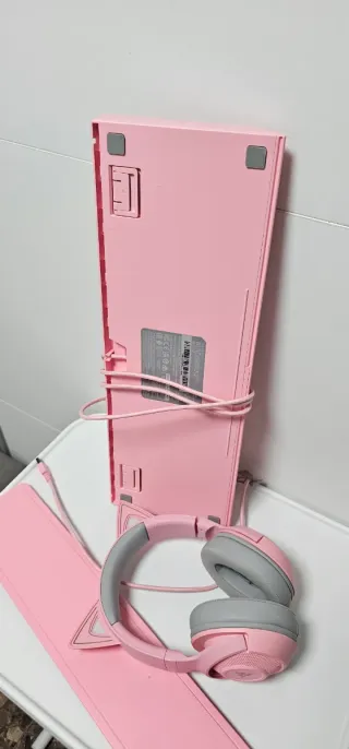 Lote Razer Rosa: Teclado y Auriculares