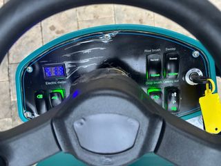 Barredora hombre a bordo STARVOX