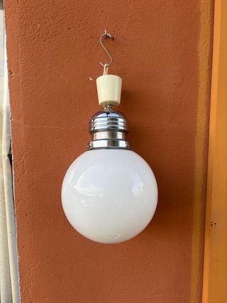 Lámpara vintage bombilla años 60