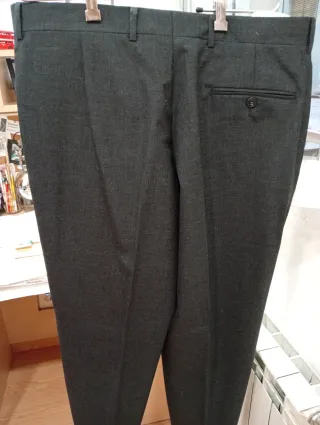 Pantalón gris Marengo talla 48