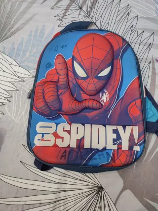 Lote Invierno Niño 4 Años incluye manta spiderman