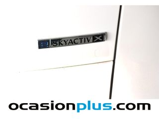 Mazda CX-30 2.0 e-Skyactiv-X Zenith AT 137 kW (186 CV)