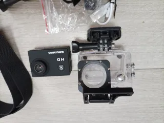 Grundig Cámara de acción HD720P Subacuática + acce