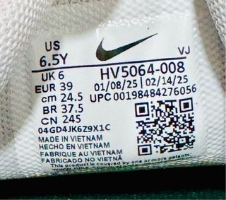 Nike P-6000 grises y verdes talla 39