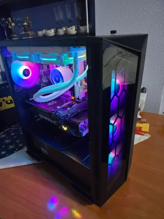 PC Gamer Ryzen 7 5700X RTX 3070 16GB SSD