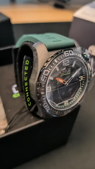 Reloj Lotus Connected Negro y Verde