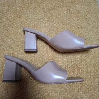Sandalias Zara Beige