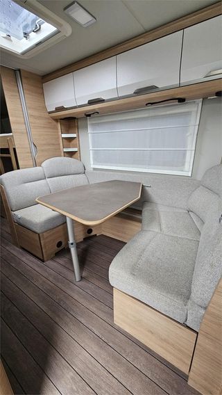 Caravana Knaus SÜDWIND 580 QS