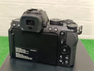 Cámara Nikon Z50II Cuerpo