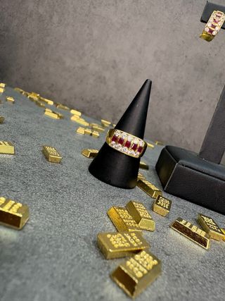 Conjunto Oro 18k Rubíes y Circonitas