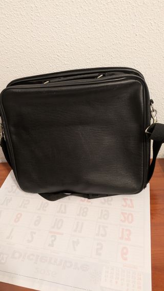 Bolso bandolera para portátil negro