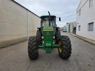 Tractor John Deere 3640 doble tracción y  120cv