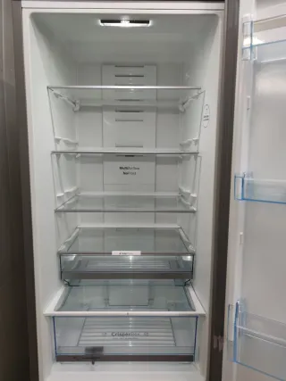 Nevera Bosch 201x60cm A++ no Frost con Garantia