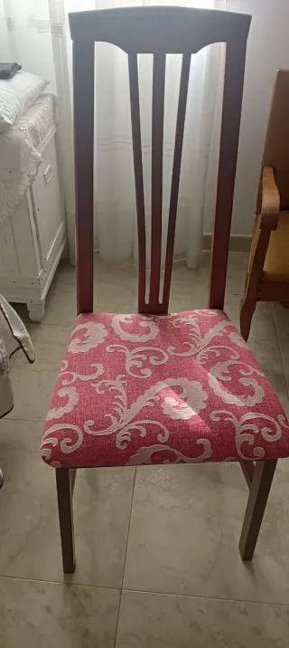 6 Sillas de Comedor Madera Tapizadas