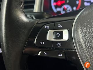 Volkswagen T-Roc R-Line 1.0 TSI 81kW (110CV) - 5P (2022)