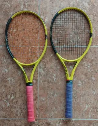 2 raquetas Dunlop 305g