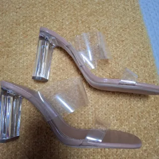 Sandalias Zara transparentes tacón