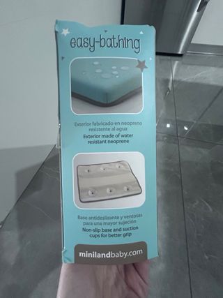 Rodillera de baño para bebé Miniland