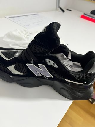 New Balance Bambas Negras y Grises