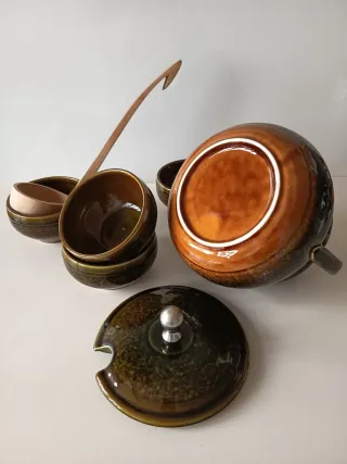 Cerámica alemana sopera  esmaltada