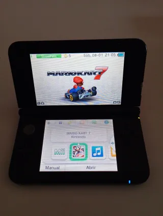 Nintendo 3DS XL Blu + 5 giochi + accessori