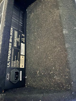 Behringer Ultrabass BXL900A Amplificador Bajo