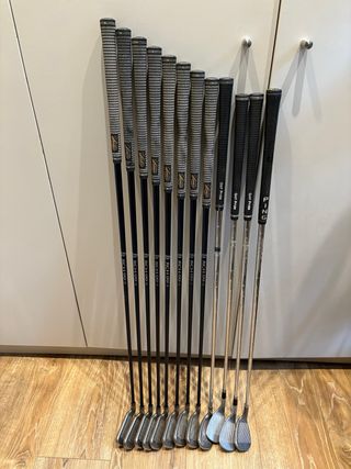 Set de hierros del 2 al P Callaway Big Bertha