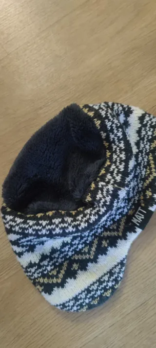 Gorra de invierno Polartec con orejeras