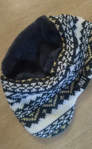 Gorra de invierno Polartec con orejeras