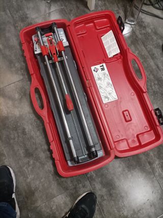 Cortador de azulejos Rubi TR