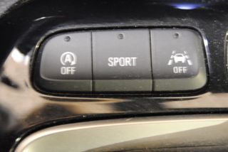 Opel Corsa GASOLINA 100 6V GS 2025