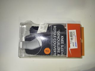 Rodillera Nike Pro Closed Patella Talla S