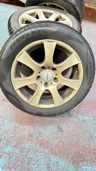 Llantas y neumáticos de invierno R16 205 55R16 m+s