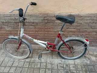 Bicicleta CIL antigua plegable