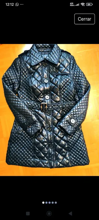 Abrigo/gabardina acolchado negro