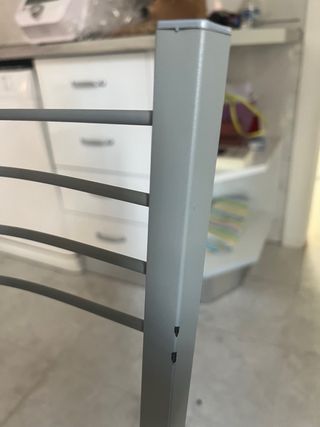 Mesa cristal templado y 4 sillas