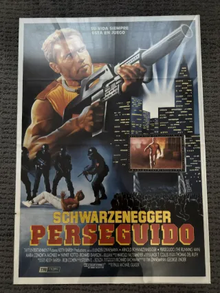 Cartel de película Perseguido (1987)