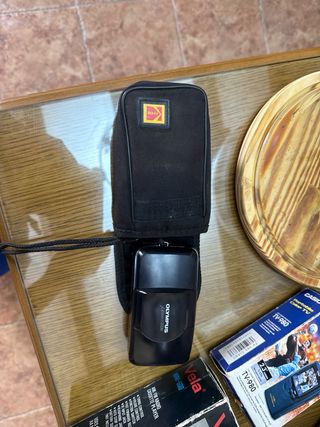 Cámara Olympus  mju 35mm Zoom Negra