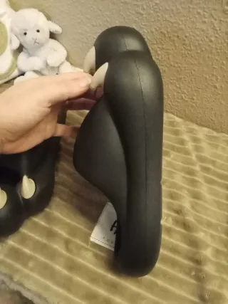 Chanclas divertidas estilo pata de animal