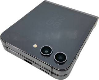 Smartphone Samsung Galaxy Z Flip5 256GB E666395