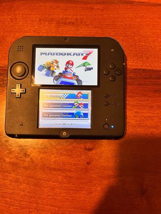 Nintendo 2DS con Mario Kart