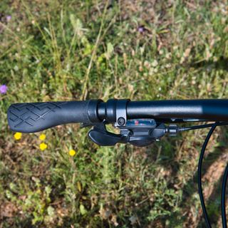 Bicicleta Trek Marlin 6 2021 ML 29" Roja y Negra