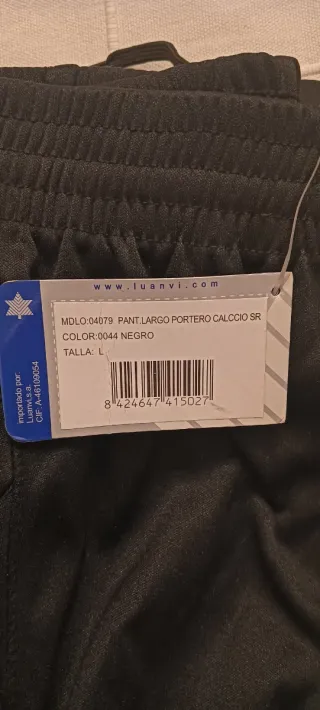 Pantalón portero Luanvi acolchado negro