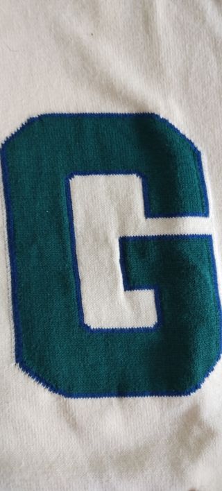 Camiseta Zara Hombre Talla M Letra G- MANGA CORTA