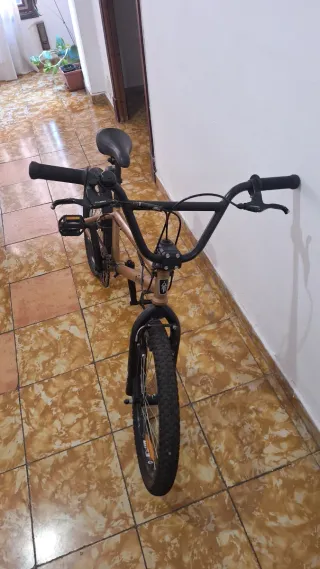 Bicicleta BMX B'Twin Wipe Bronce