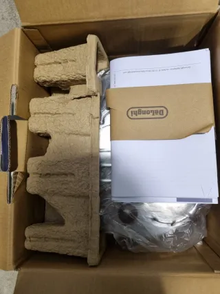 Macchina da caffè DeLonghi Icona Vintage ECOV Beige