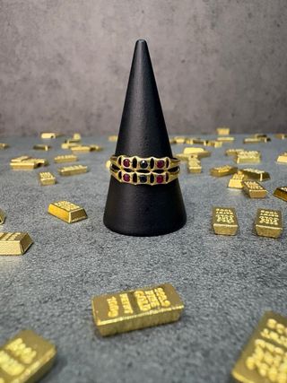 Anillo Oro 18k Rubíes y Ónix